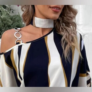 SHIEN Curve choker collar long sleeve button cuff cold shoulder top NEW size 4X